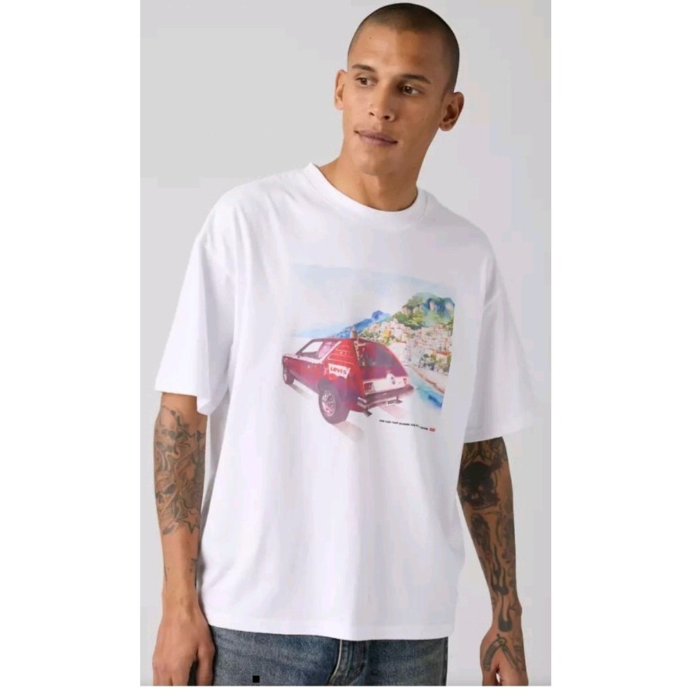 Levis Mens Medium White AMC Gremlin Vintage Car Graphic Boxy Fit T Shirt Cotton
